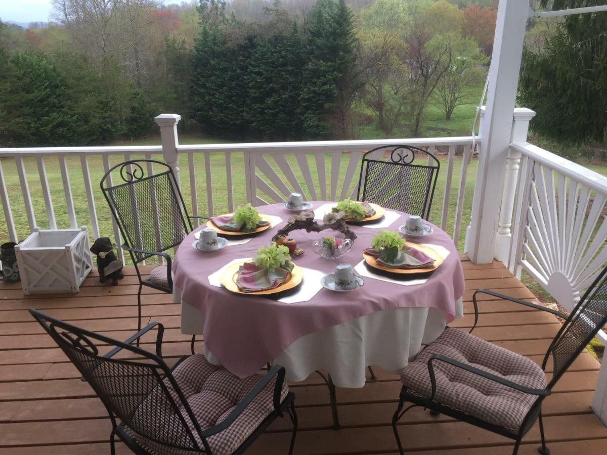 Hidden Valley B&B Hiawassee Bagian luar foto